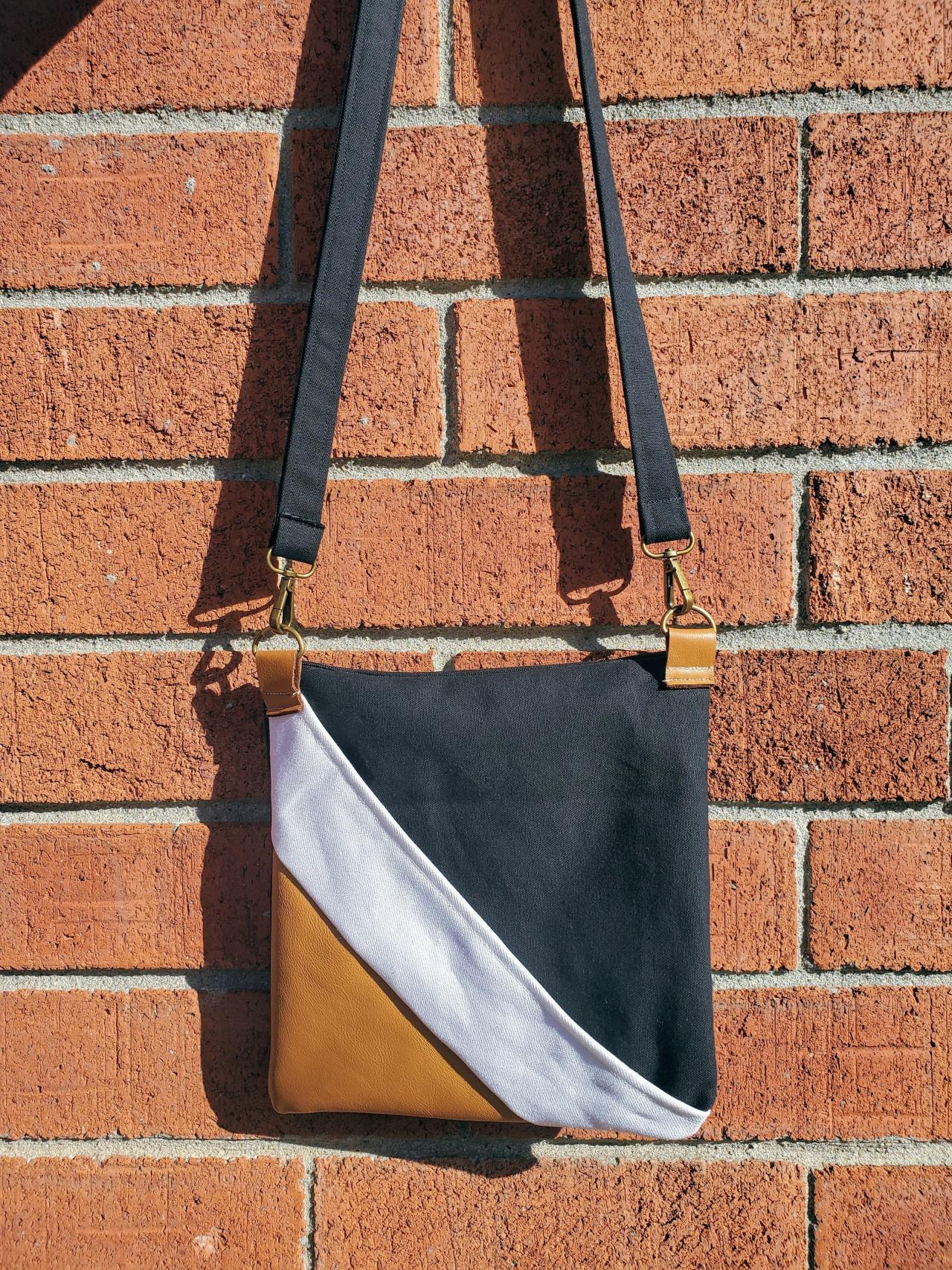 Black and tan crossbody purse hot sale