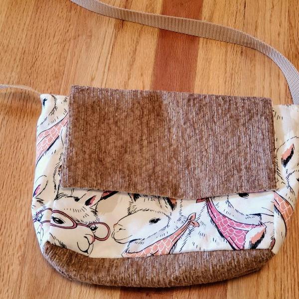 Lama Print Purse/Shoulder Bag, gold, pink, flap, pattern